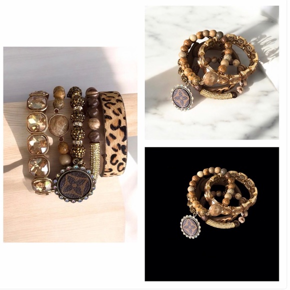 LV pendant stretch bracelet set, set of 5 - Picture 1 of 3